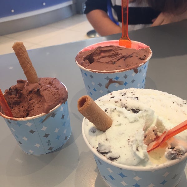 Photo taken at Frost, A Gelato Shop by Pitchana C. on 5/25/2015