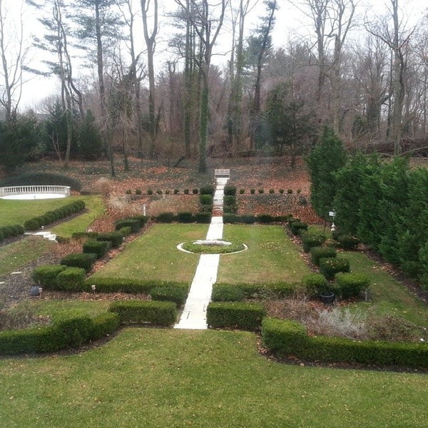 Mill Neck Oyster Bay, NY