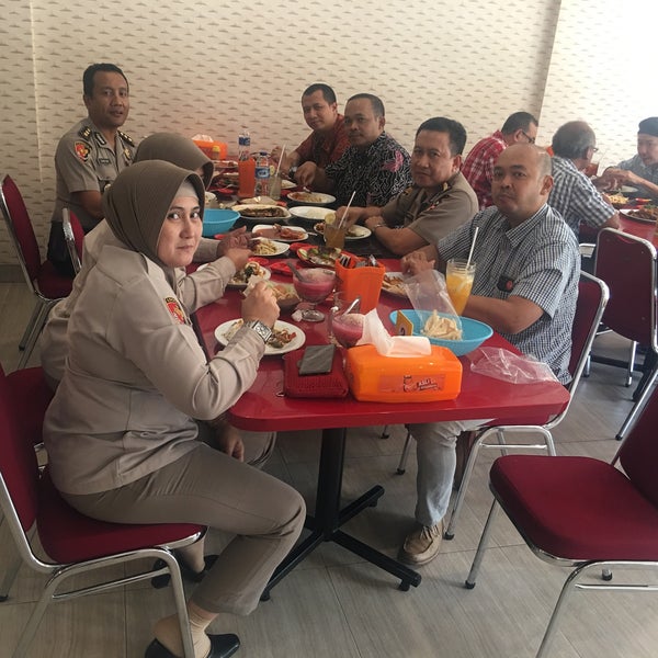 Santai Malam 1001 Restoran Hidangan Laut Di Kelapa Gading