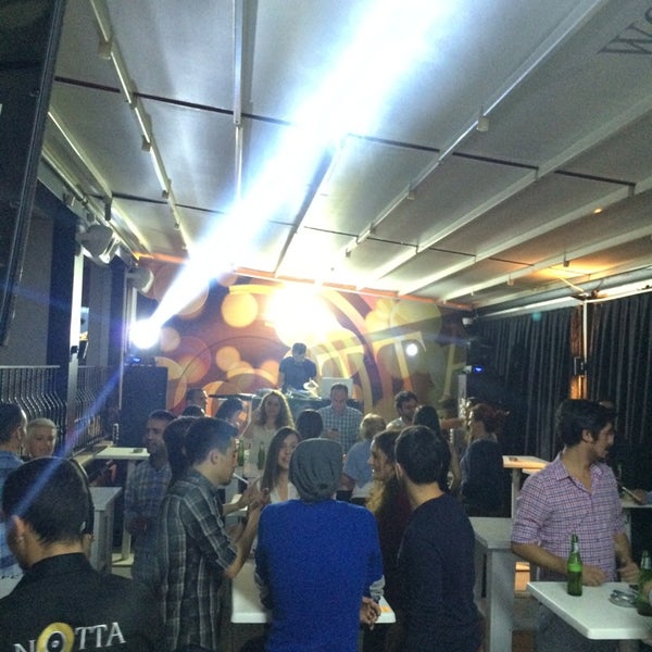 Foto diambil di Notta Cafe &amp; Bar oleh Betül A. pada 10/21/2014