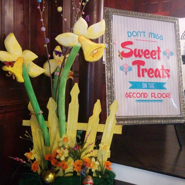 Photo taken at Sweet Pete&#39;s- Pure, Simple Sweets by Kat M. on 3/14/2015