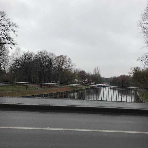 Мало крестовский мост