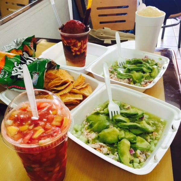 Mary's Bionicos y Raspados - 3231 Tweedy Blvd