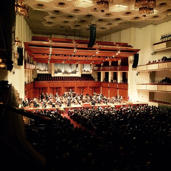 รูปภาพถ่ายที่ The John F. Kennedy Center for the Performing Arts โดย Chris N. เมื่อ 2/8/2015