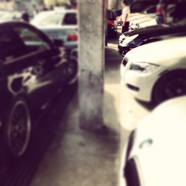 2/10/2013にYoshi M.がPacific BMWで撮った写真