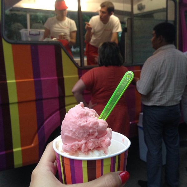 Photo taken at Fresco ice-cream van by Irina L. on 6/27/2013
