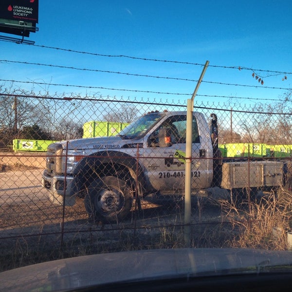 Bin There Dump That Uptown Broadway 2 tips from 2 visitors