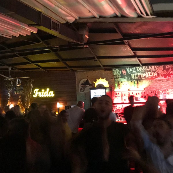 Foto tirada no(a) Feride Bar por Enes Celil A. em 10/12/2019