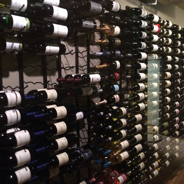 pourvino (Now Closed) Wine Bar in Plymouth