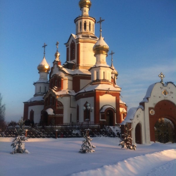 Церковь Вера Надежда любовь Киров
