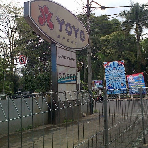 Yoyo Sport Toko  Alat Olahraga  di Bandung 