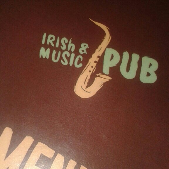 Photo taken at Irish &amp; Music Pub by Daciana T. on 6/27/2015