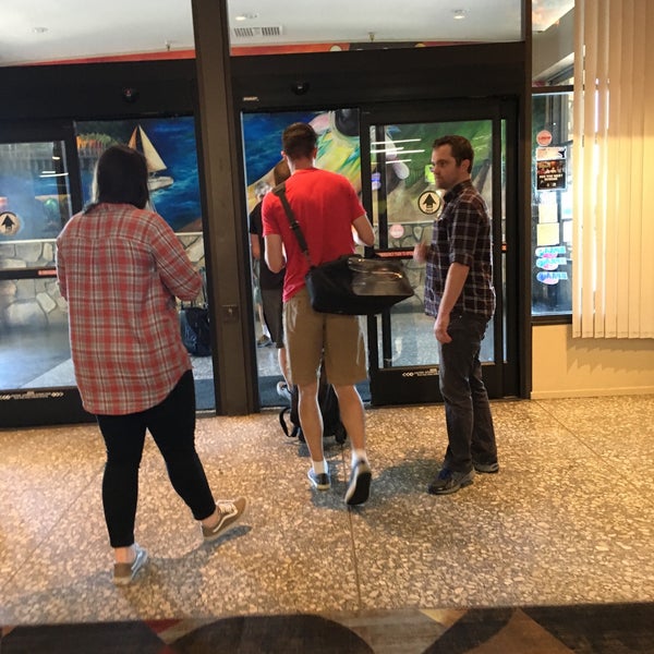 West Lane Bowl Pacific 8 tips from 287 visitors