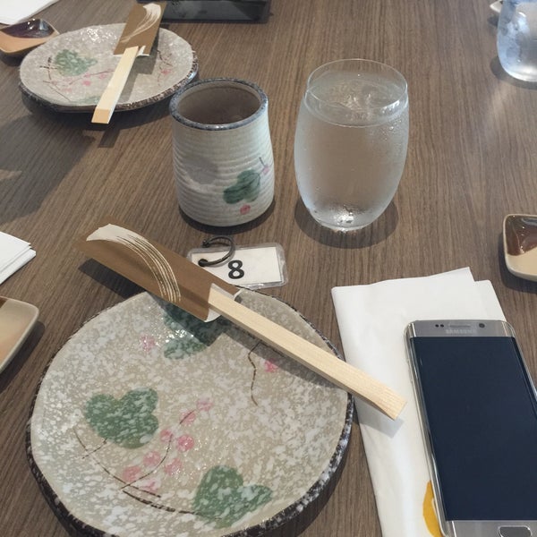 Снимок сделан в WAFU Japanese Dining Restaurant пользователем Rose Lyn Y. 5/11/2015