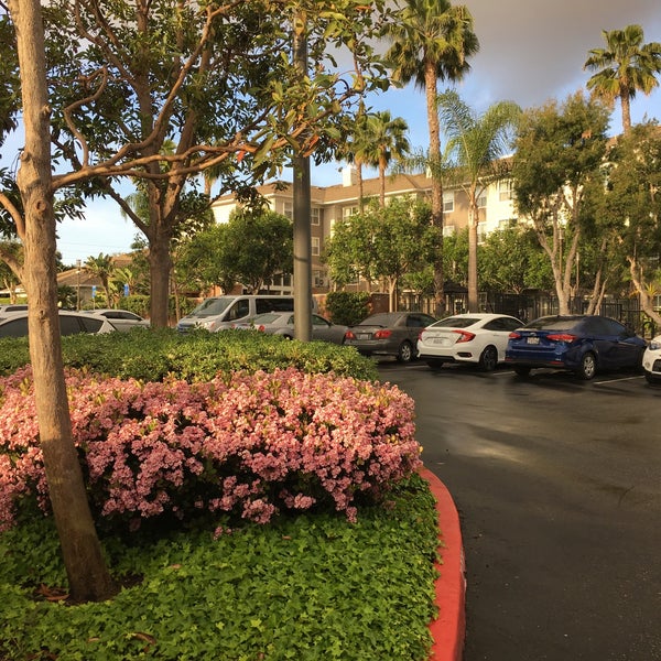 รูปภาพถ่ายที่ Residence Inn Los Angeles LAX/El Segundo โดย Clayton B. เมื่อ 4/3/2019
