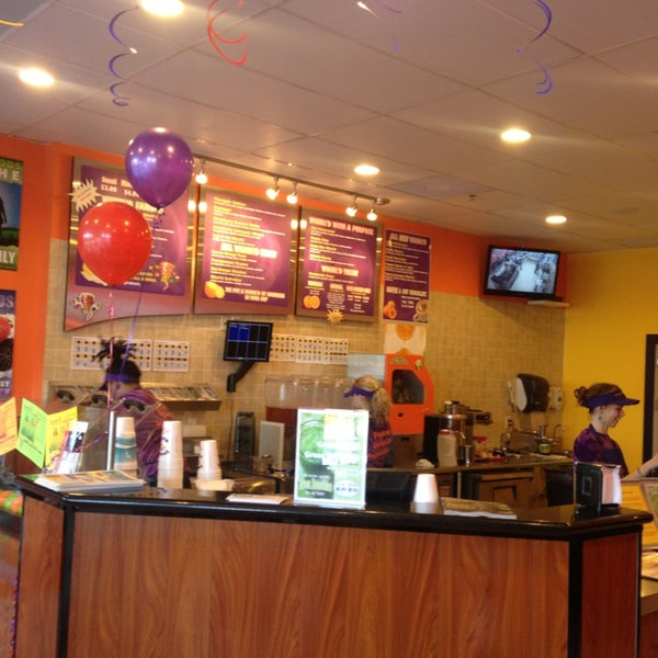 Smoothie Whirl'd Juice Bar in West Palm Beach
