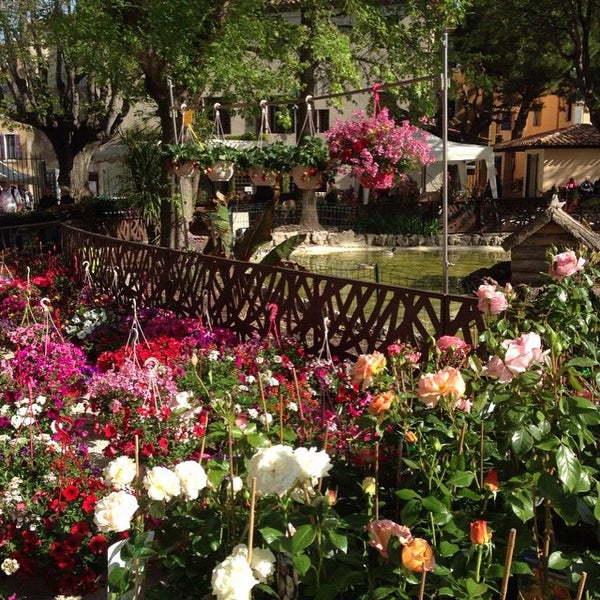 Marchés de Cassis  Provence-Alpes-Côte d'Azur Tourisme