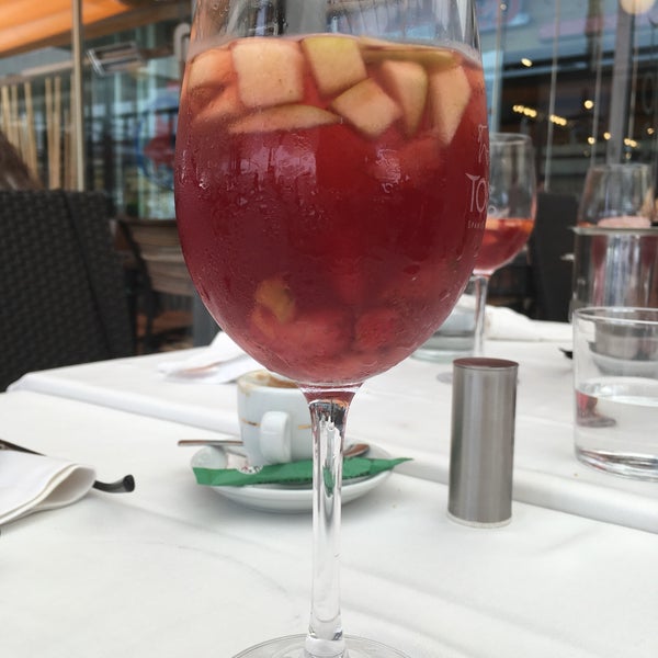 7/5/2017 tarihinde Anka K.ziyaretçi tarafından Restaurante Toro Muelle Uno'de çekilen fotoğraf