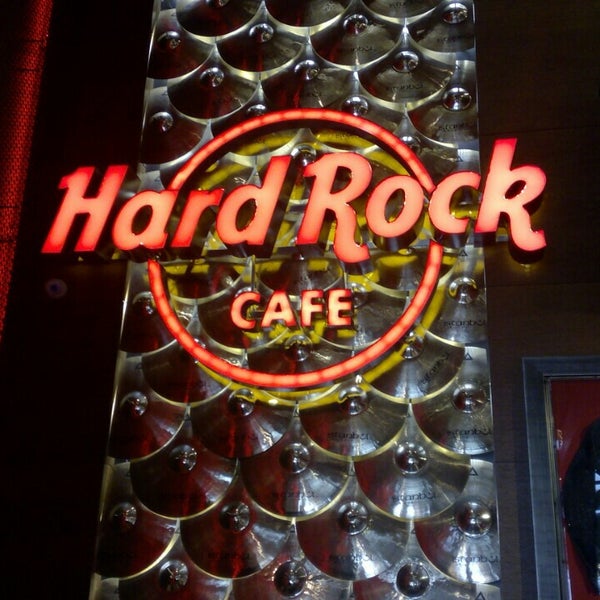 Photo taken at Hard Rock Cafe Istanbul by Hande S. on 6/19/2015