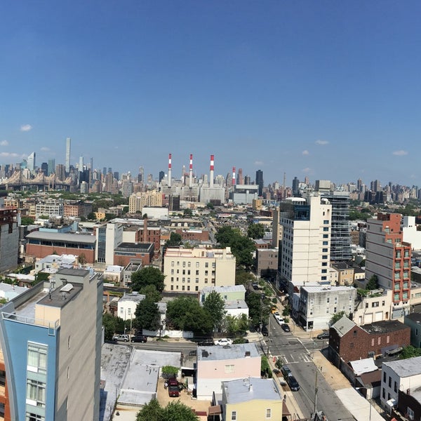 7/17/2016 tarihinde Jarreau W.ziyaretçi tarafından Holiday Inn L.I. City-Manhattan View'de çekilen fotoğraf