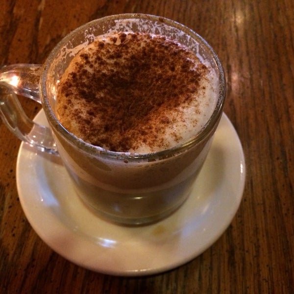 12/22/2013 tarihinde Joey B.ziyaretçi tarafından Moloko The Art of Crepe and Coffee'de çekilen fotoğraf