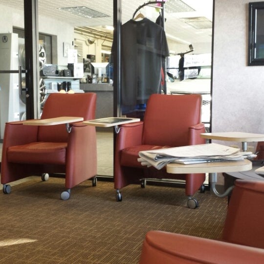 Park Acura Auto Dealership