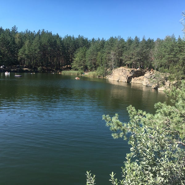 Карьер высокий. Карьер высокий. Карьер высокий камень, житомирская область. Карьер в житомирской области. Карьер высокий.