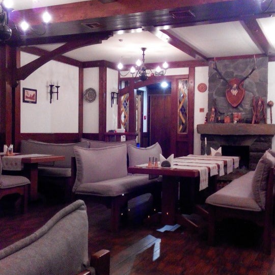 Кафе делюкс лакинск