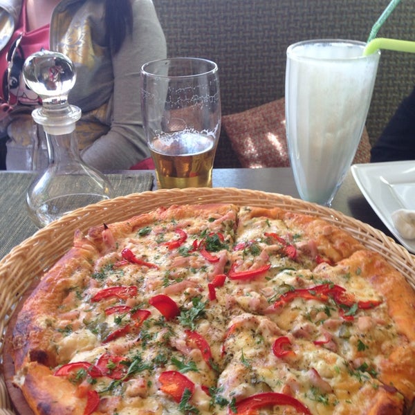 American pizza литва. Yes pizza калуга. эль пиццерия. Pizza hut спб. эль пиццерия.