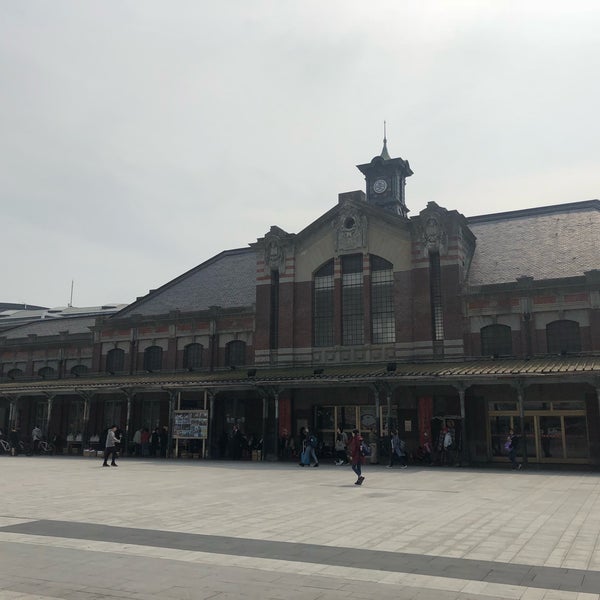 Photos At Brt 臺中火車站 Brt Taichung Railway Station