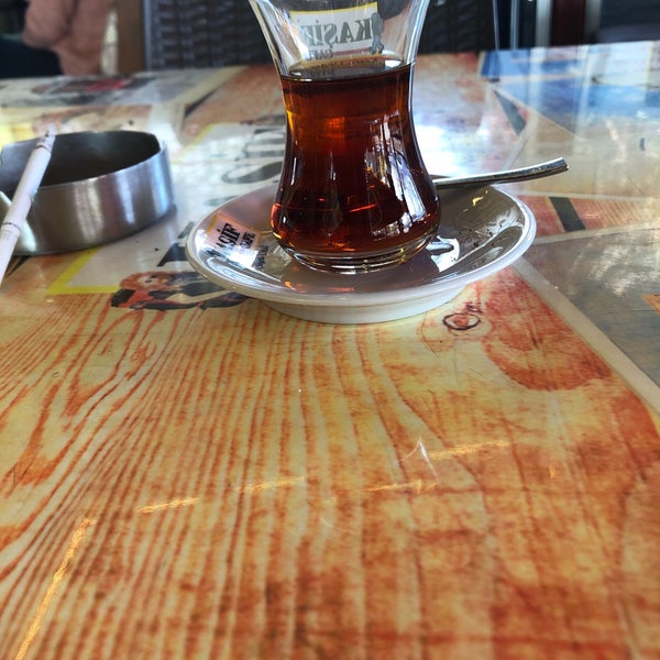 Снимок сделан в Kaşif Cafe / heykel пользователем Erkan✔️ 12/2/2018
