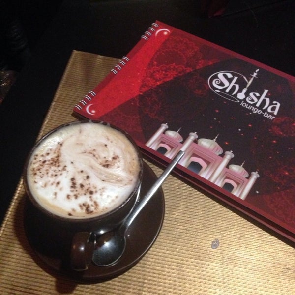 รูปภาพถ่ายที่ Shisha โดย Лиана О. เมื่อ 1/1/2015