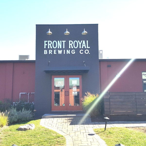 Foto tirada no(a) Front Royal Brewing Company por Michael K. em 10/21/2020