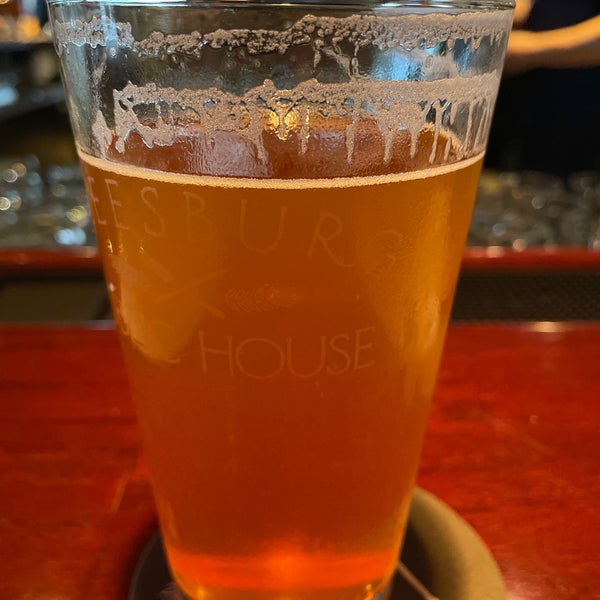 Photo taken at Leesburg Public House by R&amp;J&#39;s P. on 5/29/2021