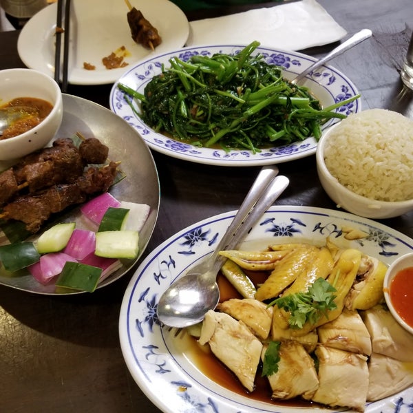 Photo taken at Penang Malaysian Cuisine by Rose L. on 1/6/2019