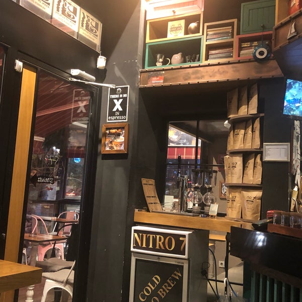 1/12/2019 tarihinde Sinan K.ziyaretçi tarafından No:7 Coffee House'de çekilen fotoğraf