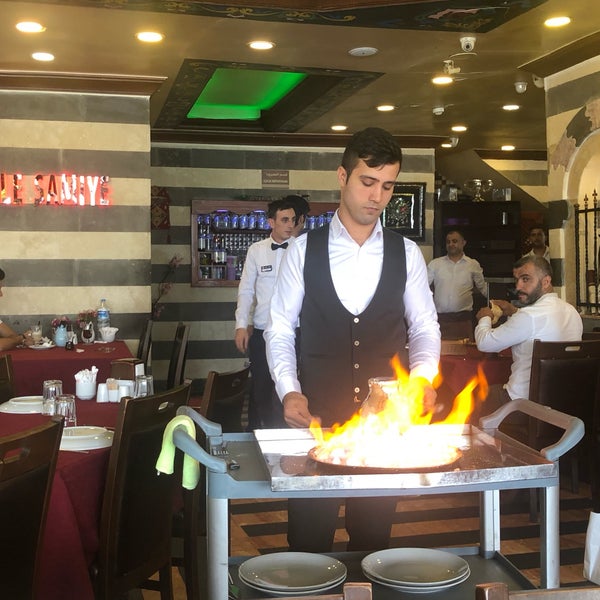 8/30/2019에 Sinan K.님이 Layale Şamiye - Tarihi Sultan Sofrası مطعم ليالي شامية سفرة السلطان에서 찍은 사진