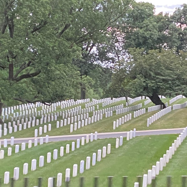 7/4/2023 tarihinde Jeff G.ziyaretçi tarafından Arlington National Cemetery'de çekilen fotoğraf