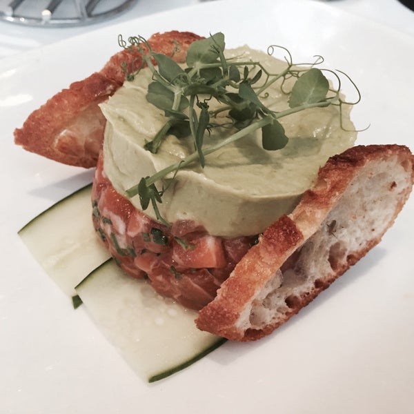 Foto tomada en L&#39;Ecole- Restaurant of the International Culinary Center  por Catherine el 7/22/2015