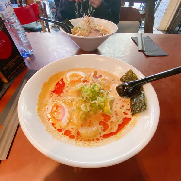 Кибер рамен из игры. Рамен лапша. Раменбет ramen beat official homes. Japanese ramen. Раменбет ramen beat official homes.