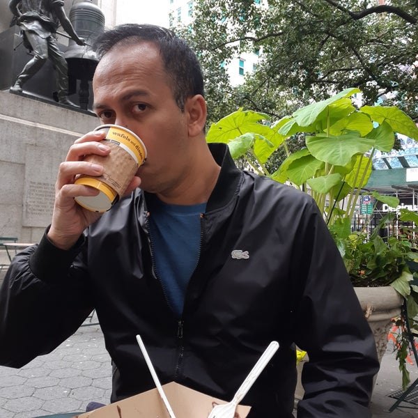 Wafels & Dinges Herald Square Food Truck in Chelsea