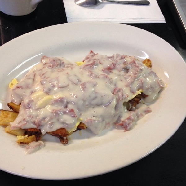 Muffin's 138 W 4th St