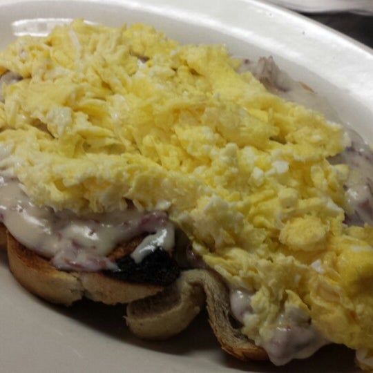 Muffin's 138 W 4th St