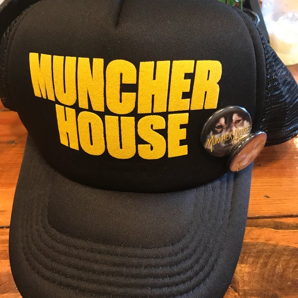 Photo taken at Muncher House by Melissa F. on 8/13/2017