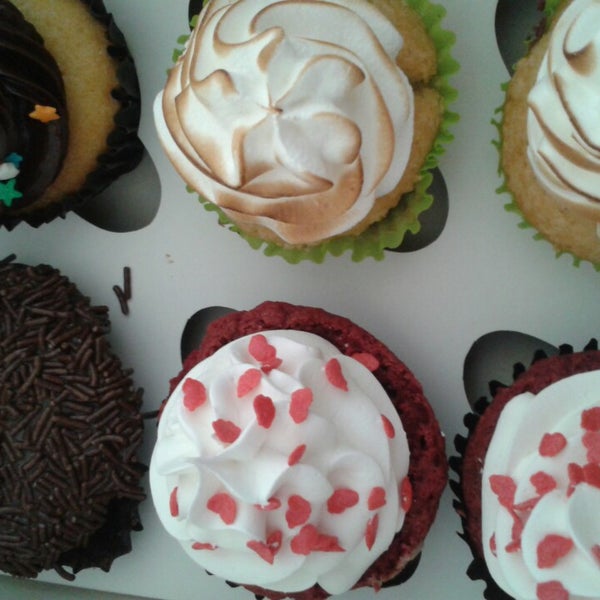 1/11/2014에 Fabi B.님이 Baunilha Cupcakes에서 찍은 사진