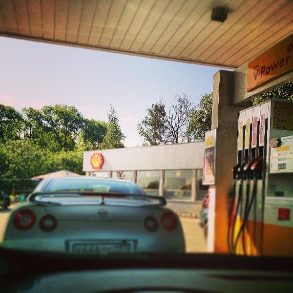 Photo taken at Shell by Serge K. on 6/6/2013