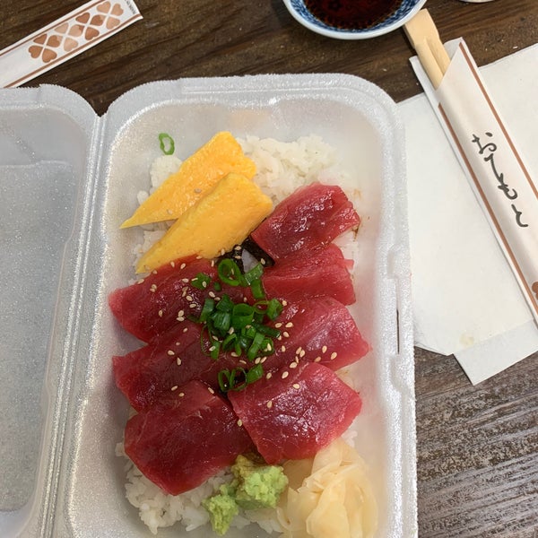 Maguro Brothers Japanese Restaurant in Honolulu