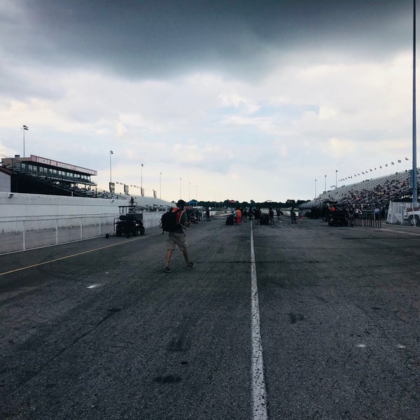 Foto tomada en Lucas Oil Raceway at Indianapolis  por Jesse M. el 5/26/2018
