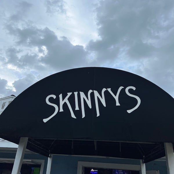 Skinny's Bar & Grill 18 tips from 322 visitors