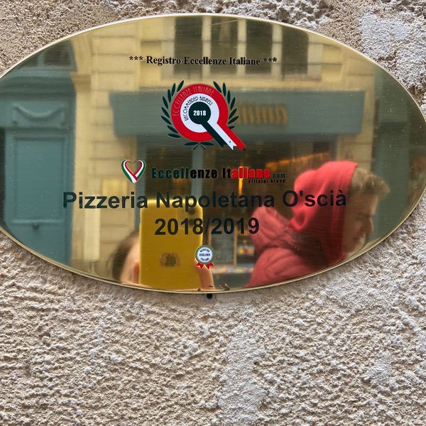 Снимок сделан в O&#39;scià Pizzeria Napoletana пользователем Laëtitia J. 2/17/2023